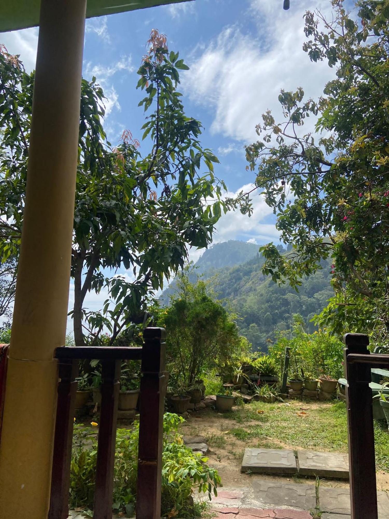 Pasan Guest Acomodação com café da manhã Ella Exterior foto