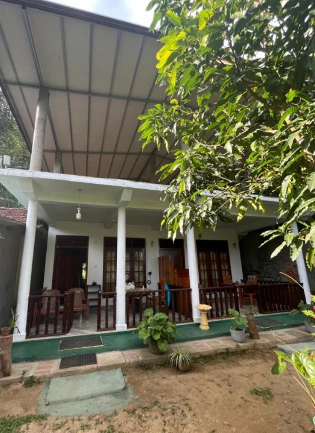 Pasan Guest Acomodação com café da manhã Ella Exterior foto